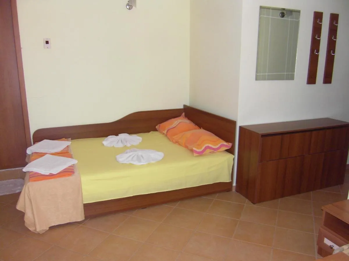 Pensionat Kostovi Primorsko Hotell Bulgarien