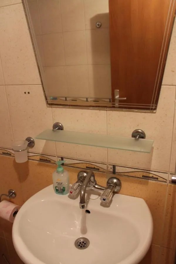 Pensionat Kostovi Primorsko Hotell