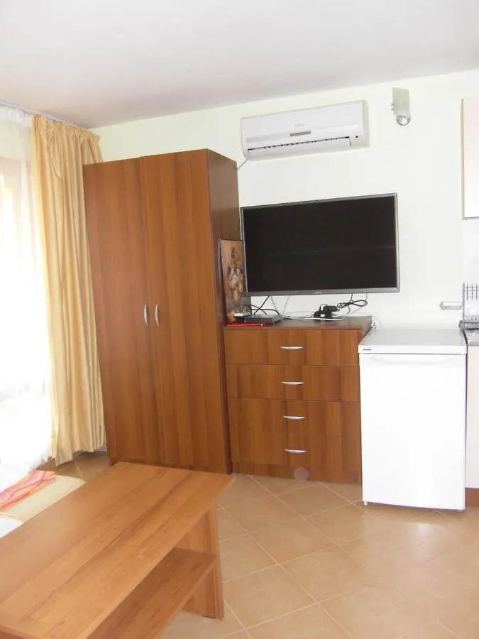 Kostovi Primorsko Hotell Pensionat