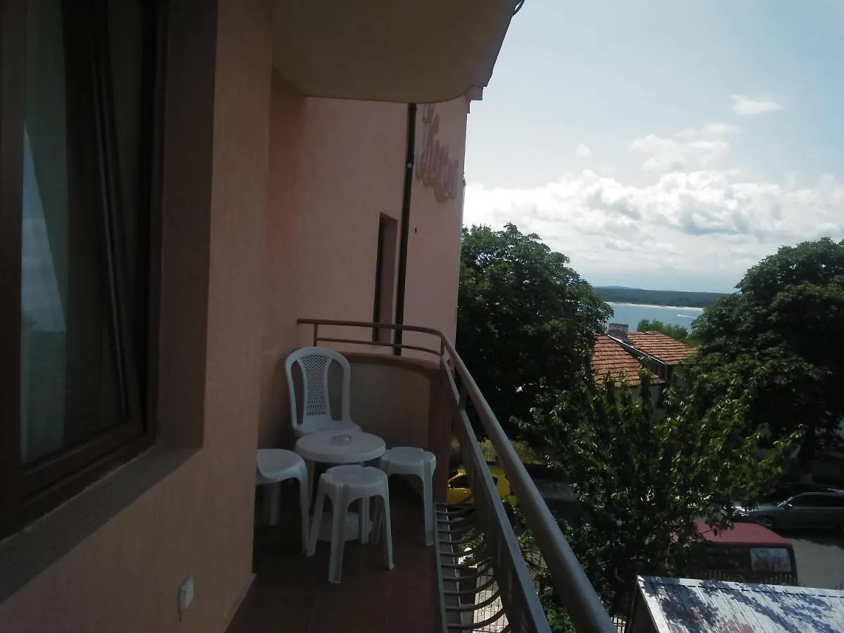 Kostovi Primorsko Hotell Pensionat