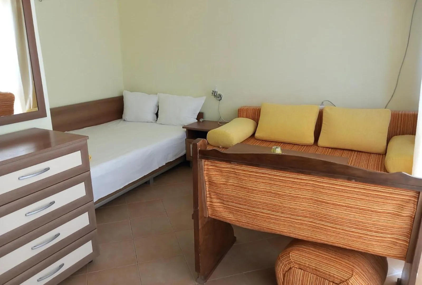 Kostovi Primorsko Hotell
